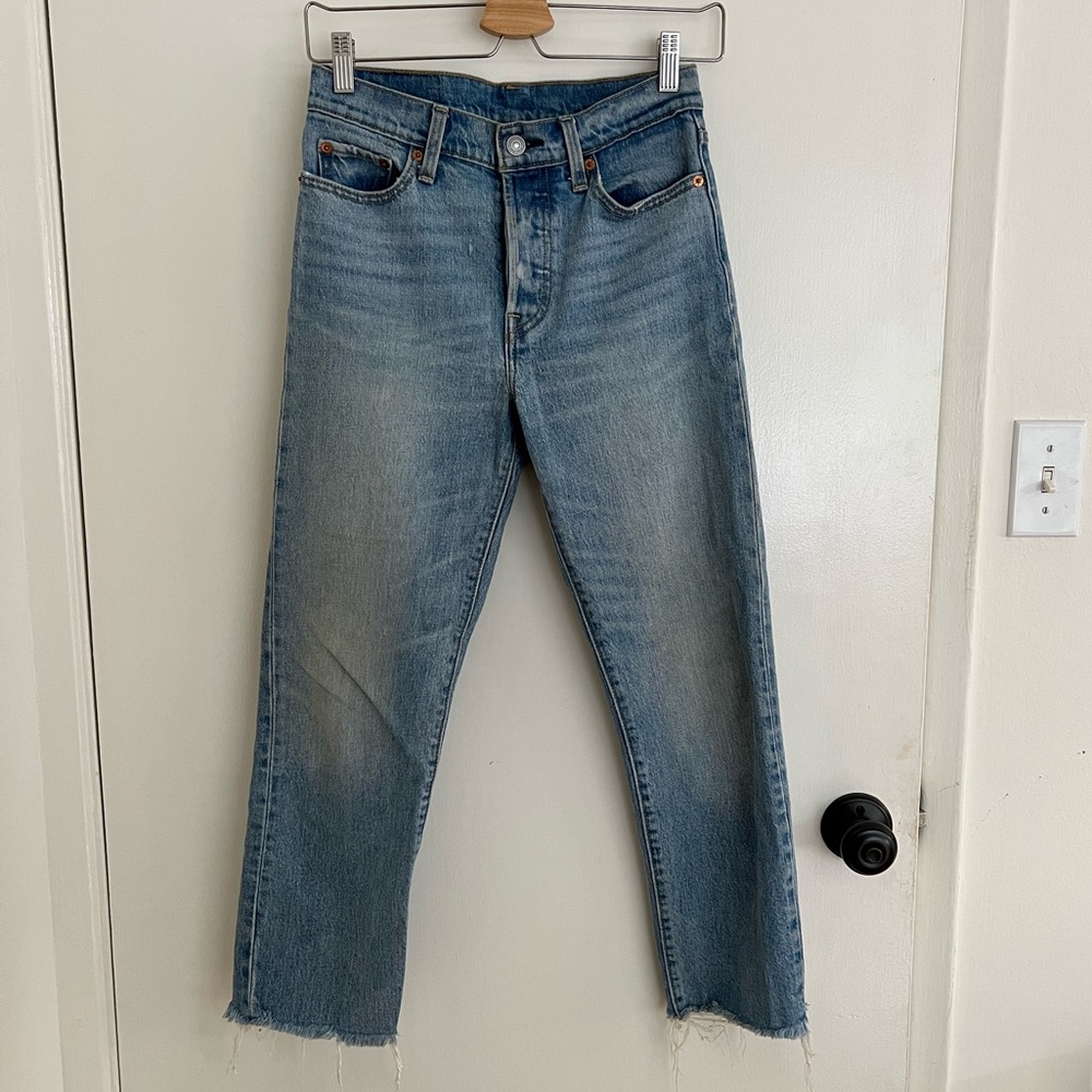 LEVI WEDGIE JEANS
